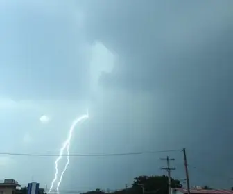 Alerta de tempestade e granizo afeta 17 cidades do ES