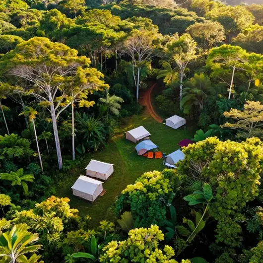 Capuba Camping: Um Refúgio em Meio à Natureza Capuba Camping: Um Refúgio em Meio à Natureza