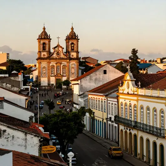 Centro Histórico de Vitória: Um Passeio Pela História e Cultura