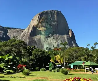 Descubra a Beleza da Pedra Azul no Espírito Santo