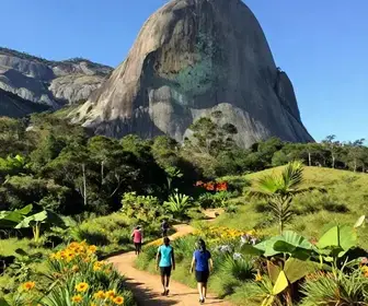 Descubra a Trilha da Pedra Azul no Espírito Santo: Beleza Natural e Aventura