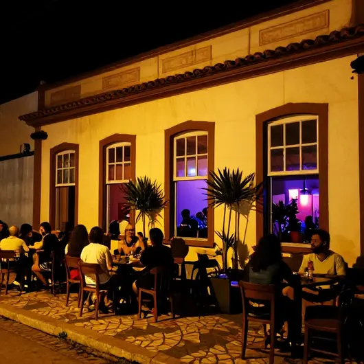 Zapa Music Bar: O Melhor do Entretenimento em Vitória Zapa Music Bar: O Melhor do Entretenimento em Vitória